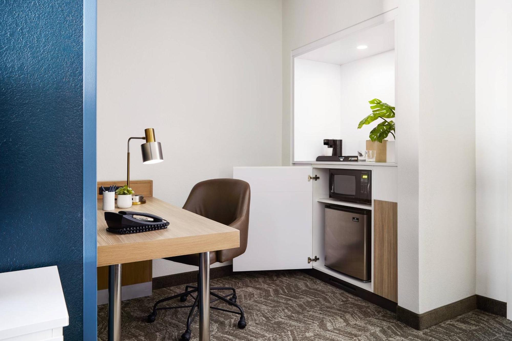 Springhill Suites Tempe At Arizona Mills Mall Exteriör bild